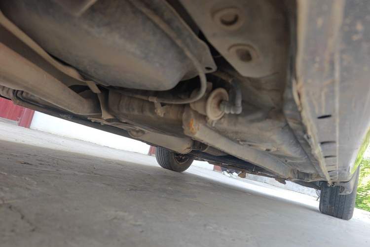 Used BYD F3 2012 Energy-Saving Model 1.5L Manual Comfort Version Chassis Rear Right