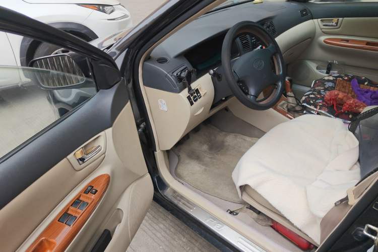 Used BYD F3 2012 Energy-Saving Edition 1.5L Manual Luxury Model Driver Seat