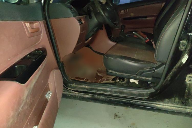 Used BYD F3 2012 Energy-Saving Model 1.5L Manual Comfort Version Driver Seat