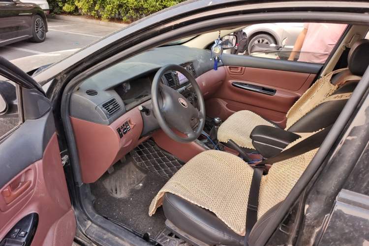 Used BYD F3 2012 Energy-Saving Model 1.5L Manual Comfort Version Driver Seat