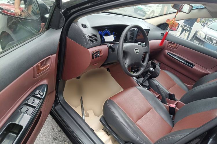 Used BYD F3 2012 Energy-Saving Model 1.5L Manual Comfort Version Driver Seat