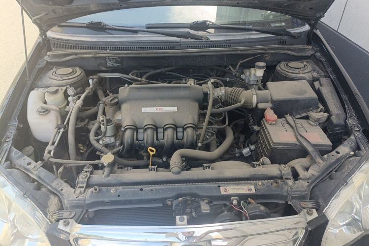 Used BYD F3 2012 Energy-Saving Model 1.5L Manual Comfort Version Engine Bay