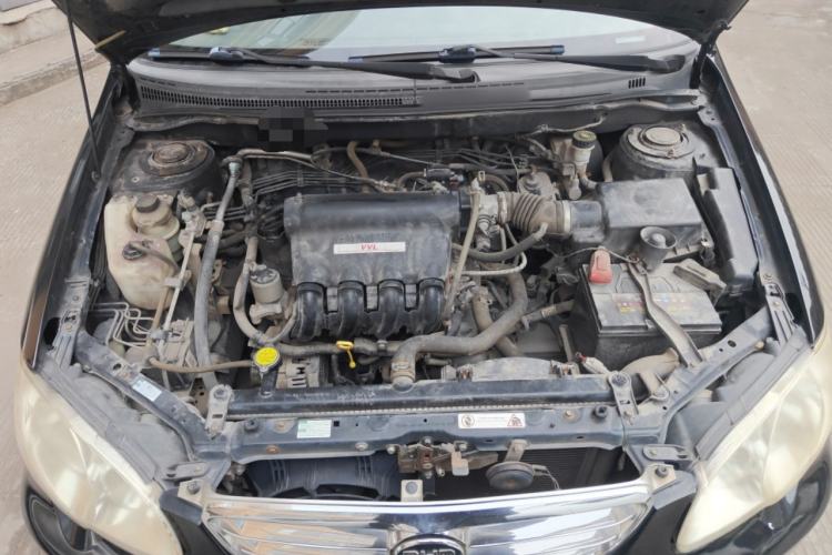 Used BYD F3 2012 Energy-Saving Edition 1.5L Manual Luxury Model Engine Bay