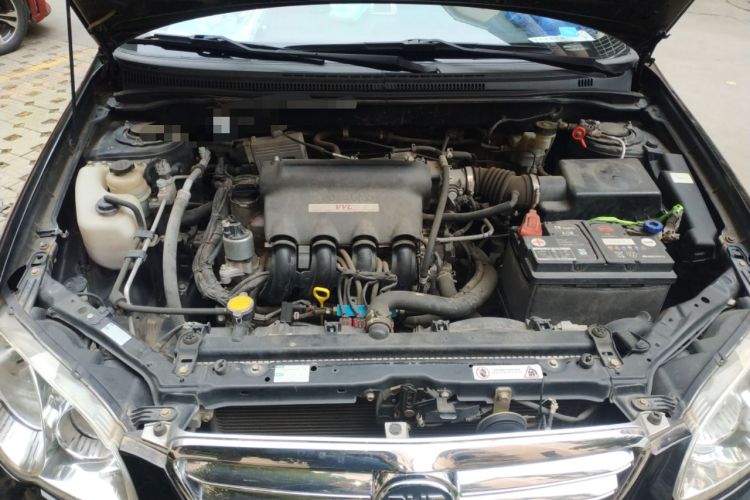 Used BYD F3 2012 Energy-Saving Model 1.5L Manual Comfort Version Engine Bay