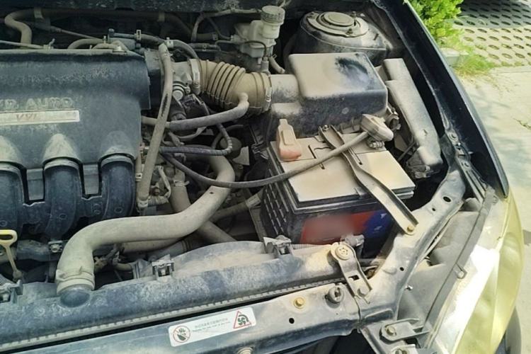 Used BYD F3 2012 Energy-Saving Model 1.5L Manual Comfort Version Engine Bay Left