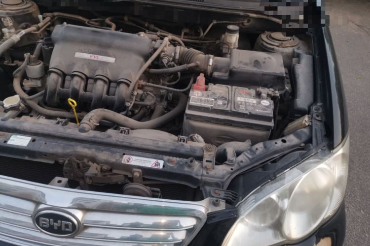 Used BYD F3 2012 Energy-Saving Model 1.5L Manual Comfort Version Engine Bay Left