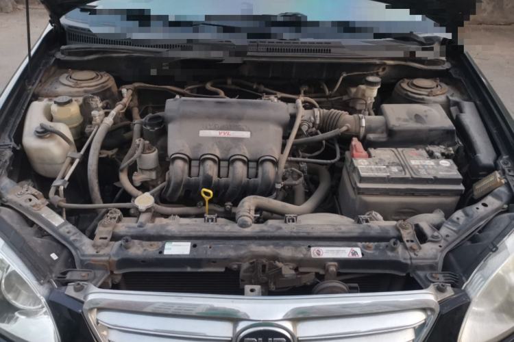 Used BYD F3 2012 Energy-Saving Model 1.5L Manual Comfort Version Engine Bay