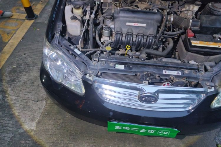 Used BYD F3 2012 Energy-Saving Model 1.5L Manual Comfort Version Engine Bay Right