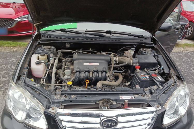 Used BYD F3 2012 Energy-Saving Model 1.5L Manual Comfort Version Engine Bay