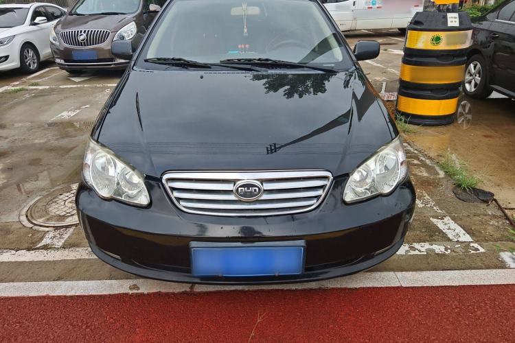 Used BYD F3 2012 Energy-Saving Model 1.5L Manual Comfort Version Exterior 1