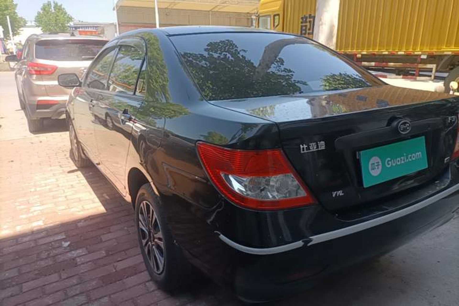 Used BYD F3 2012 Energy-Saving Model 1.5L Manual Comfort Version Exterior 2