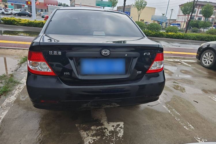 Used BYD F3 2012 Energy-Saving Model 1.5L Manual Comfort Version Exterior 3