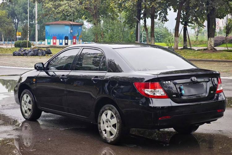 Used BYD F3 2012 Energy-Saving Model 1.5L Manual Comfort Version Exterior 8