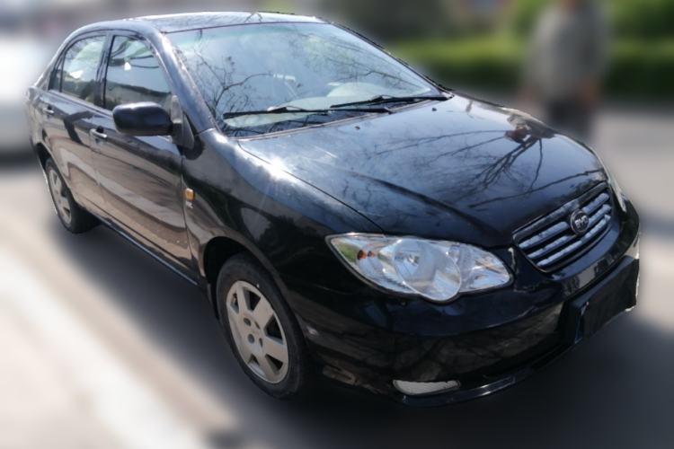Used BYD F3 2012 Energy-Saving Model 1.5L Manual Comfort Version Front Right 45 Deg