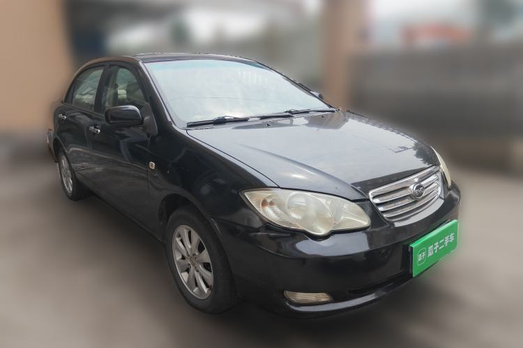 Used BYD F3 2012 Energy-Saving Edition 1.5L Manual Luxury Model Front Right 45 Deg