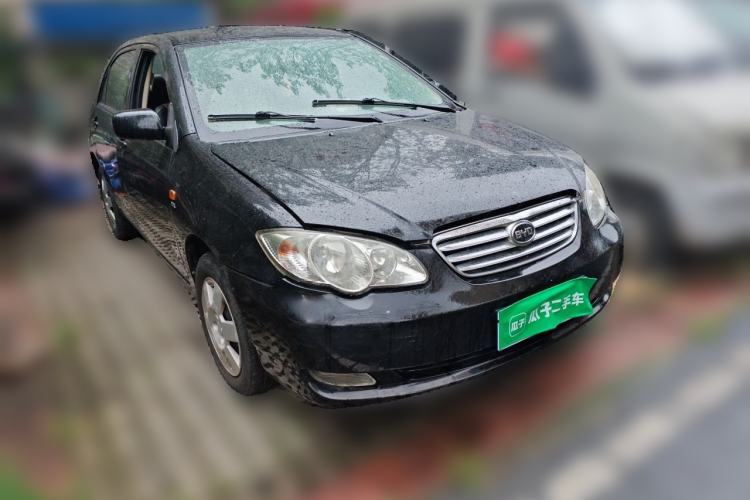 Used BYD F3 2012 Energy-Saving Model 1.5L Manual Comfort Version Front Right 45 Deg