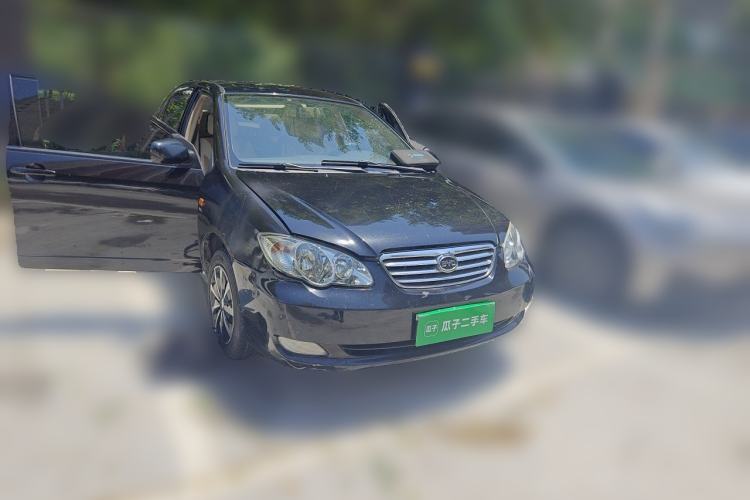 Used BYD F3 2012 Energy-Saving Model 1.5L Manual Comfort Version Front Right 45 Deg