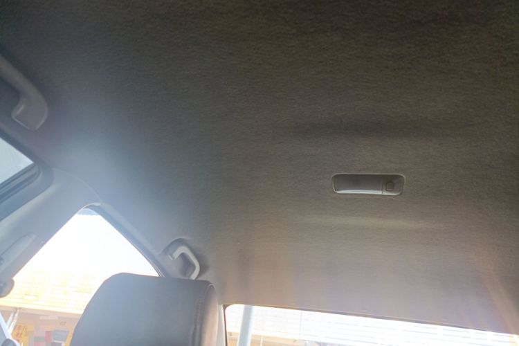 Used BYD F3 2012 Energy-Saving Model 1.5L Manual Comfort Version Headliner