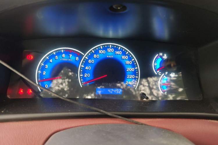 Used BYD F3 2012 Energy-Saving Model 1.5L Manual Comfort Version Instrument Cluster