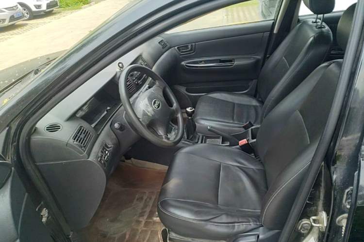 Used BYD F3 2012 Energy-Saving Model 1.5L Manual Comfort Version Instrument Cluster