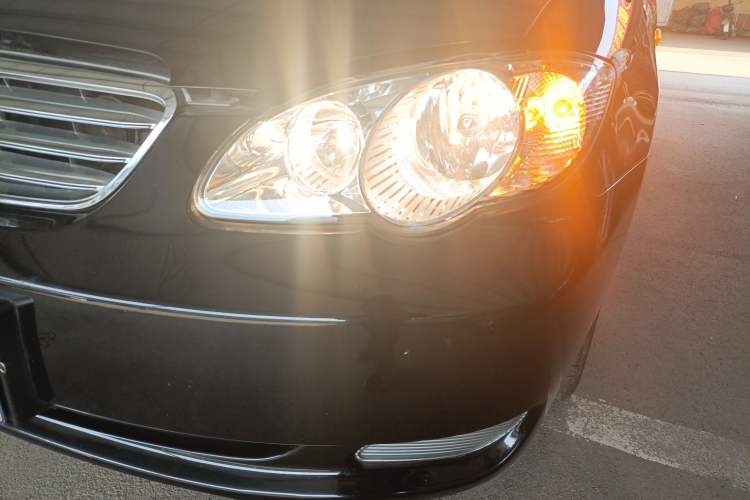 Used BYD F3 2012 Energy-Saving Model 1.5L Manual Comfort Version Left Front Headlight