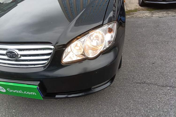 Used BYD F3 2012 Energy-Saving Model 1.5L Manual Comfort Version Left Front Headlight