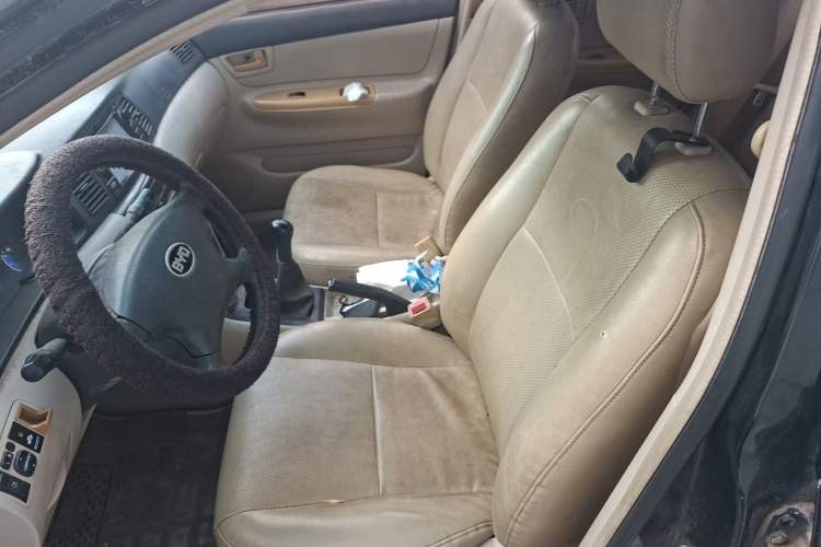 Used BYD F3 2012 Energy-Saving Model 1.5L Manual Comfort Version Left Front Seat