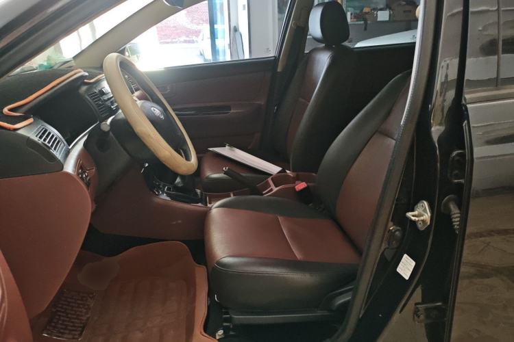 Used BYD F3 2012 Energy-Saving Model 1.5L Manual Comfort Version Left Front Seat
