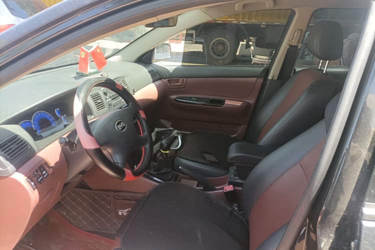 Used BYD F3 2012 Energy-Saving Model 1.5L Manual Comfort Version Left Front Seat