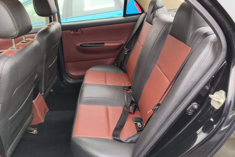 Used BYD F3 2012 Energy-Saving Model 1.5L Manual Comfort Version Left Rear Seat