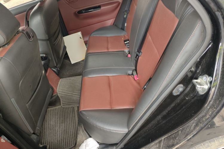 Used BYD F3 2012 Energy-Saving Model 1.5L Manual Comfort Version Left Rear Seat