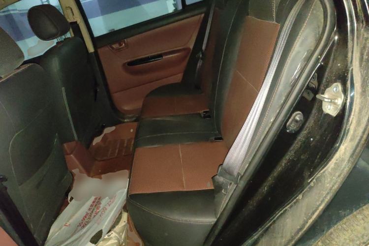 Used BYD F3 2012 Energy-Saving Model 1.5L Manual Comfort Version Left Rear Seat