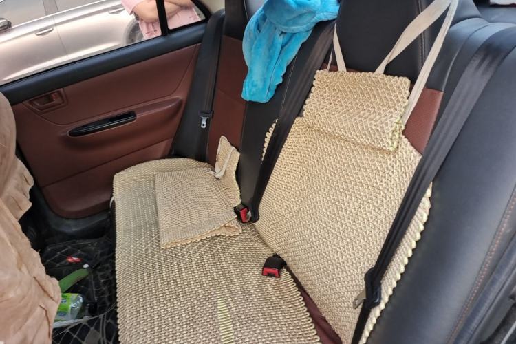 Used BYD F3 2012 Energy-Saving Model 1.5L Manual Comfort Version Left Rear Seat