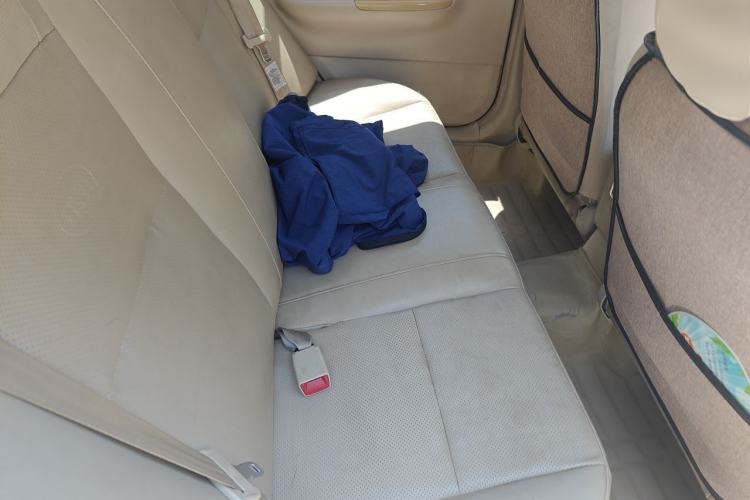 Used BYD F3 2012 Energy-Saving Model 1.5L Manual Comfort Version Left Rear Seat