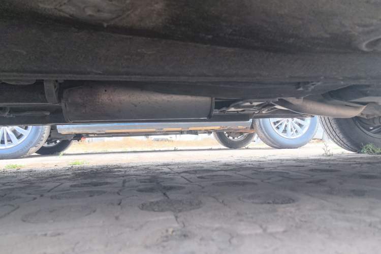 Used BYD F3 2012 Energy-Saving Model 1.5L Manual Comfort Version Left Side Sill
