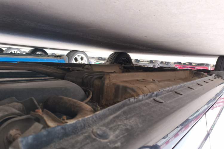 Used BYD F3 2012 Energy-Saving Model 1.5L Manual Comfort Version Left Side Sill