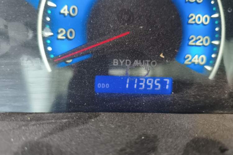 Used BYD F3 2012 Energy-Saving Edition 1.5L Manual Standard Model Odometer Close Up