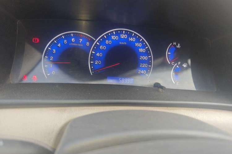 Used BYD F3 2012 Energy-Saving Model 1.5L Manual Comfort Version Odometer Close Up