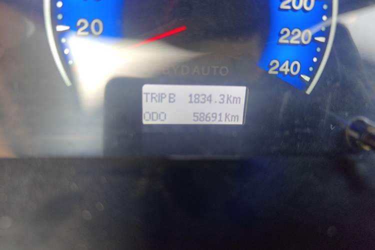 Used BYD F3 2012 Energy-Saving Model 1.5L Manual Comfort Version Odometer Close Up