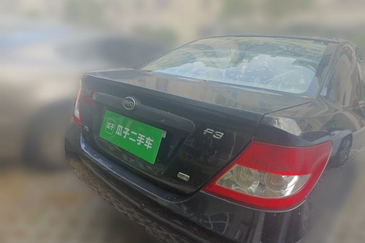Used BYD F3 2012 Energy-Saving Model 1.5L Manual Comfort Version Rear