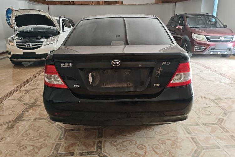 Used BYD F3 2012 Energy-Saving Model 1.5L Manual Comfort Version Rear