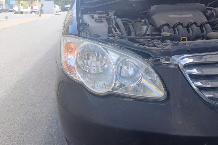 Used BYD F3 2012 Energy-Saving Model 1.5L Manual Comfort Version Right Front Headlight