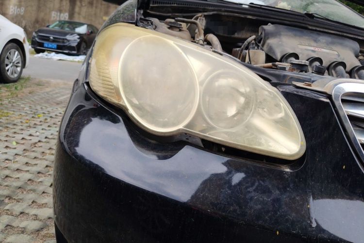 Used BYD F3 2012 Energy-Saving Edition 1.5L Manual Standard Model Right Front Headlight