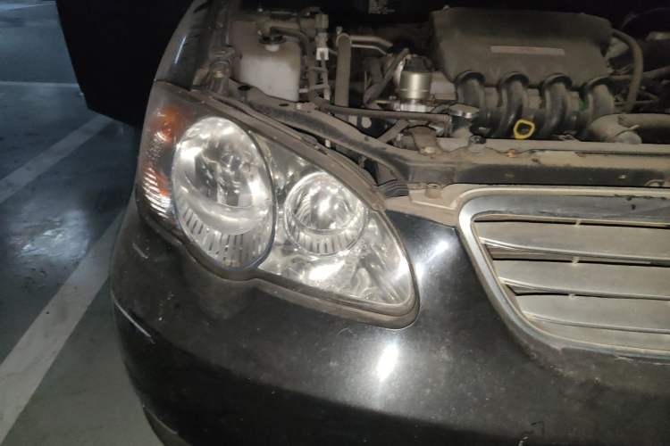 Used BYD F3 2012 Energy-Saving Model 1.5L Manual Comfort Version Right Front Headlight