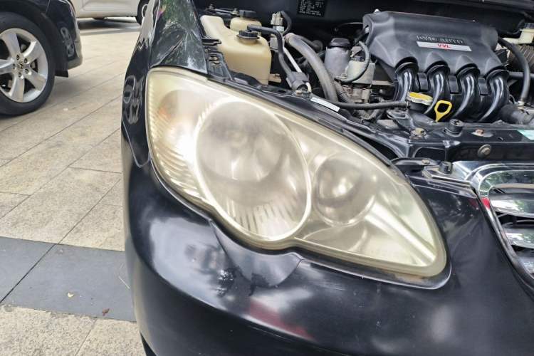 Used BYD F3 2012 Energy-Saving Model 1.5L Manual Comfort Version Right Front Headlight