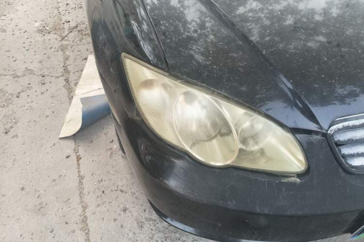 Used BYD F3 2012 Energy-Saving Model 1.5L Manual Comfort Version Right Front Headlight