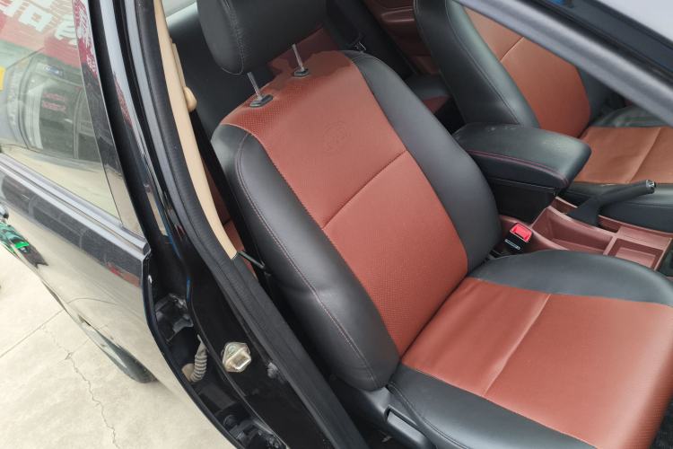 Used BYD F3 2012 Energy-Saving Model 1.5L Manual Comfort Version Right Front Seat