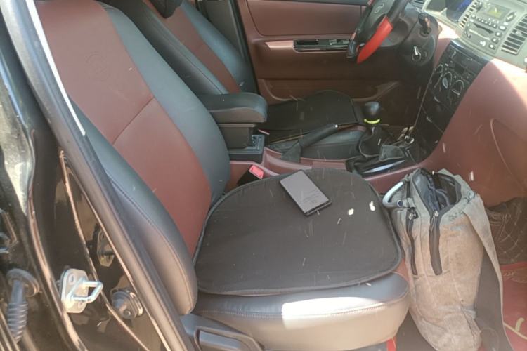 Used BYD F3 2012 Energy-Saving Model 1.5L Manual Comfort Version Right Front Seat