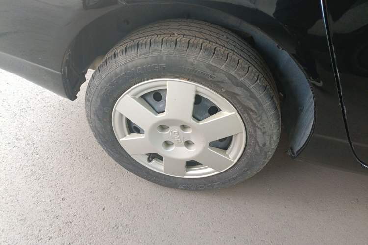 Used BYD F3 2012 Energy-Saving Model 1.5L Manual Comfort Version Right Rear Wheel Hub