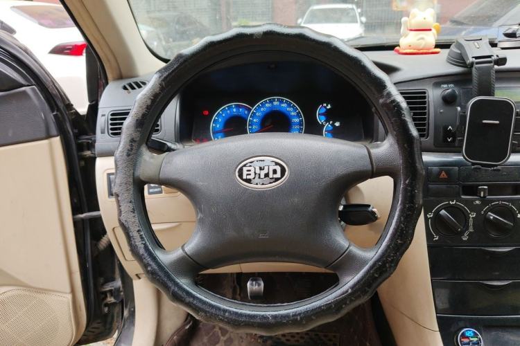 Used BYD F3 2012 Energy-Saving Edition 1.5L Manual Standard Model Steering Wheel